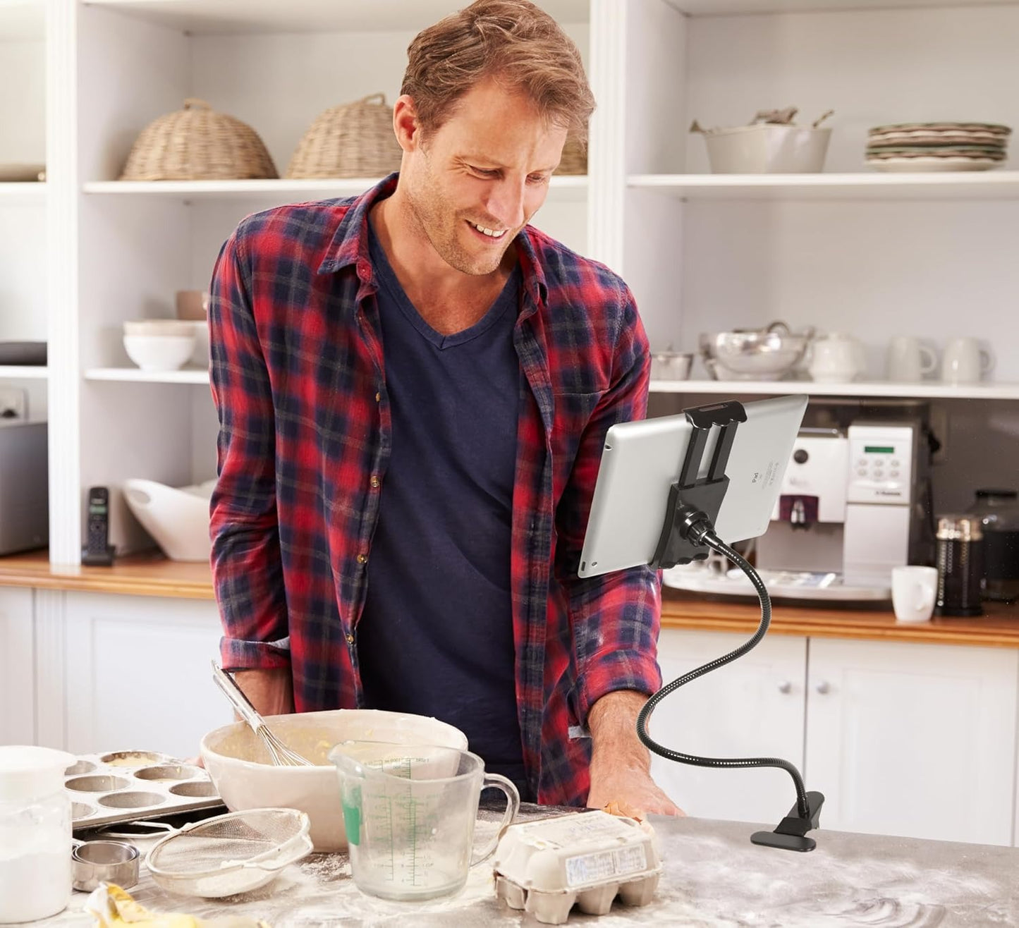 Thumbs Up - Lazy Arm Universal Tablet Holder – Hands-Free