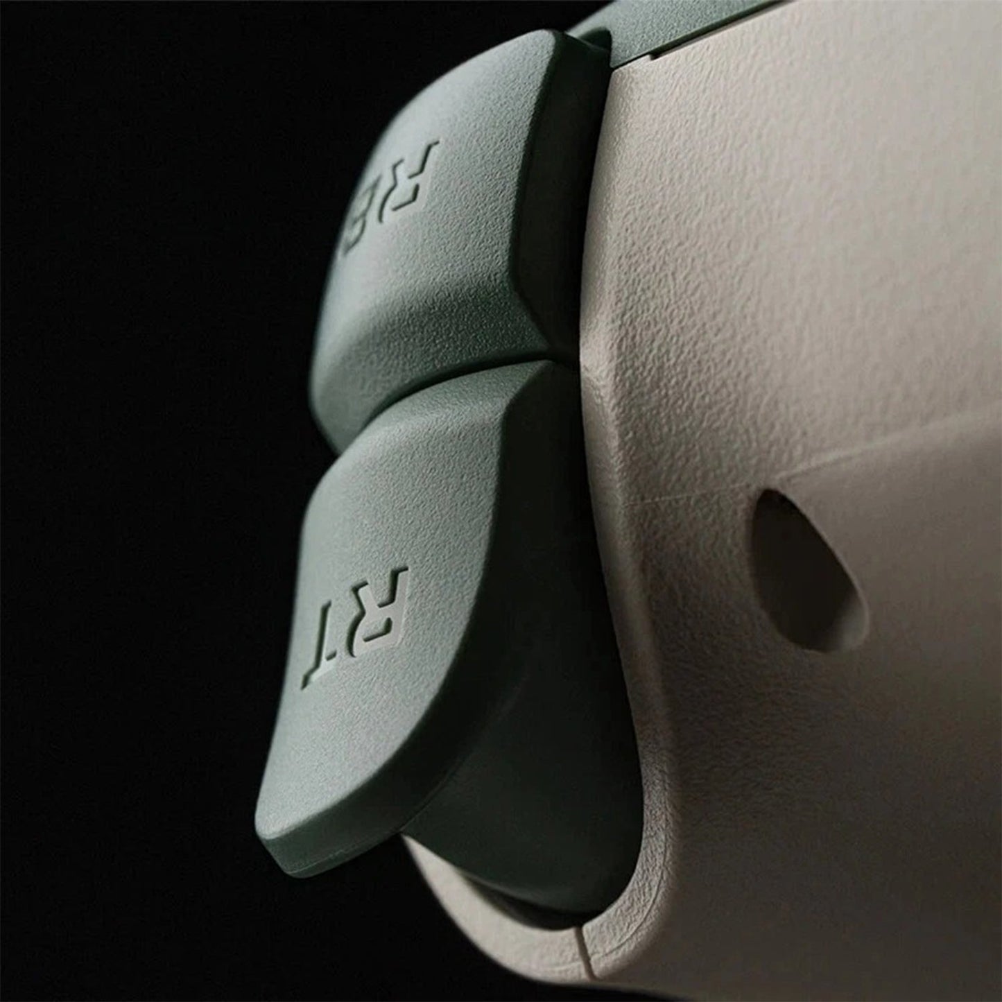 8BitDo Ultimate C Wired Controller for Xbox Series X|S and PC with RGB Fire Ring and Hall Effect Joysticks (Dark Green)