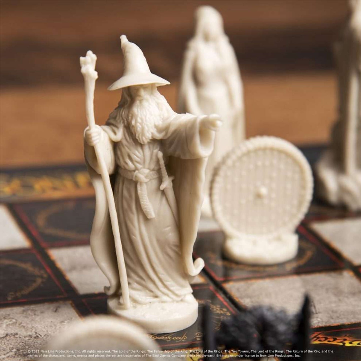 Lord of the Rings Battle for Middle-earth Chess Set